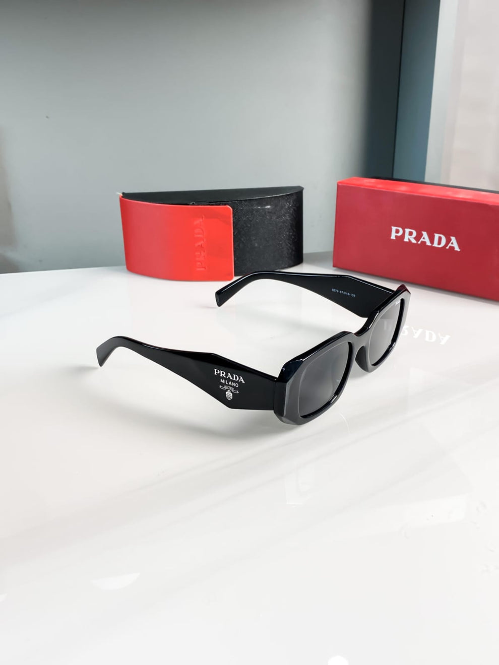 Black Sunglass 06