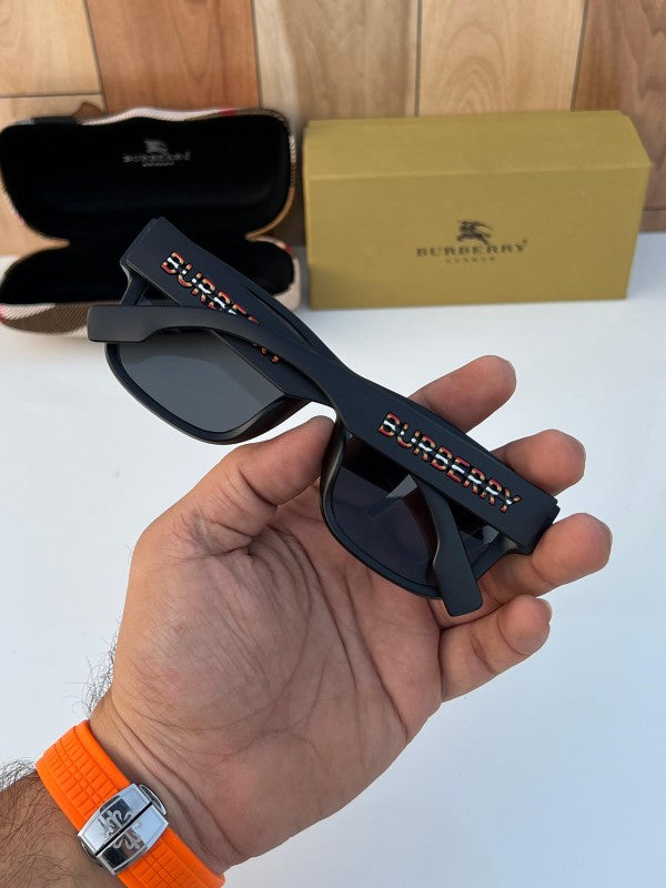 Burberry_wayfero_matt_black